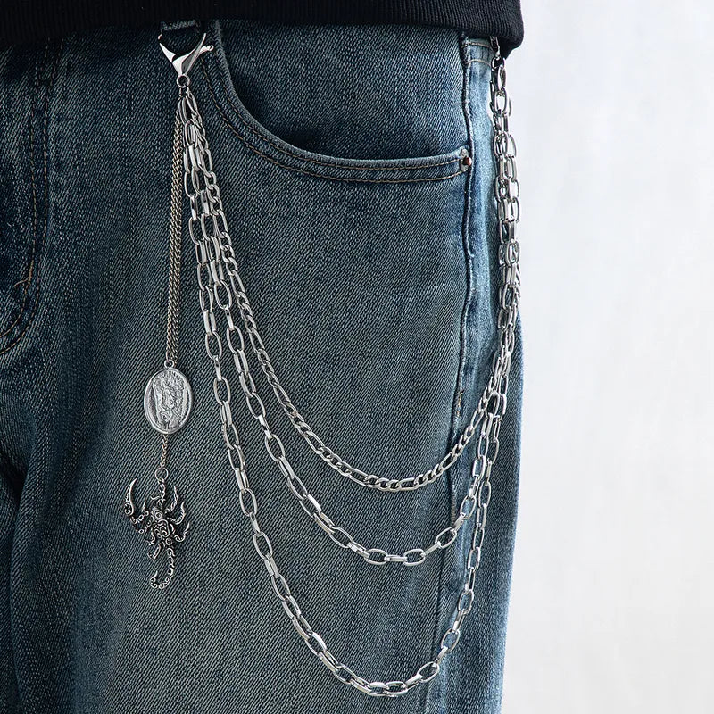 Stylish Hip Chain Featuring Animal Design With Electroplated White K-Plated Alloy Material